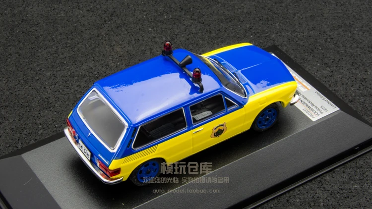 Модель автомобиля из 1/43 сплава, орнаменты для домашней коллекции, подарок на день рождения и Рождество для детей и взрослых