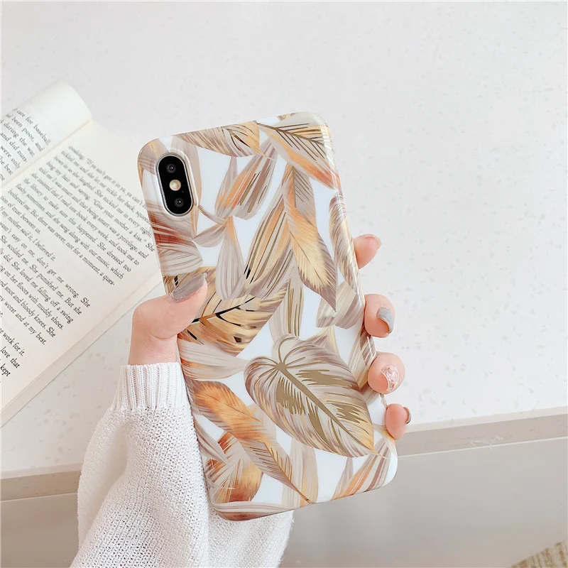 

Plating Golden banana leaf phone Case For iPhone XS MAX XR X for iphone 7 8 6 6s Plus Luxury Soft TPU Silicone case capa