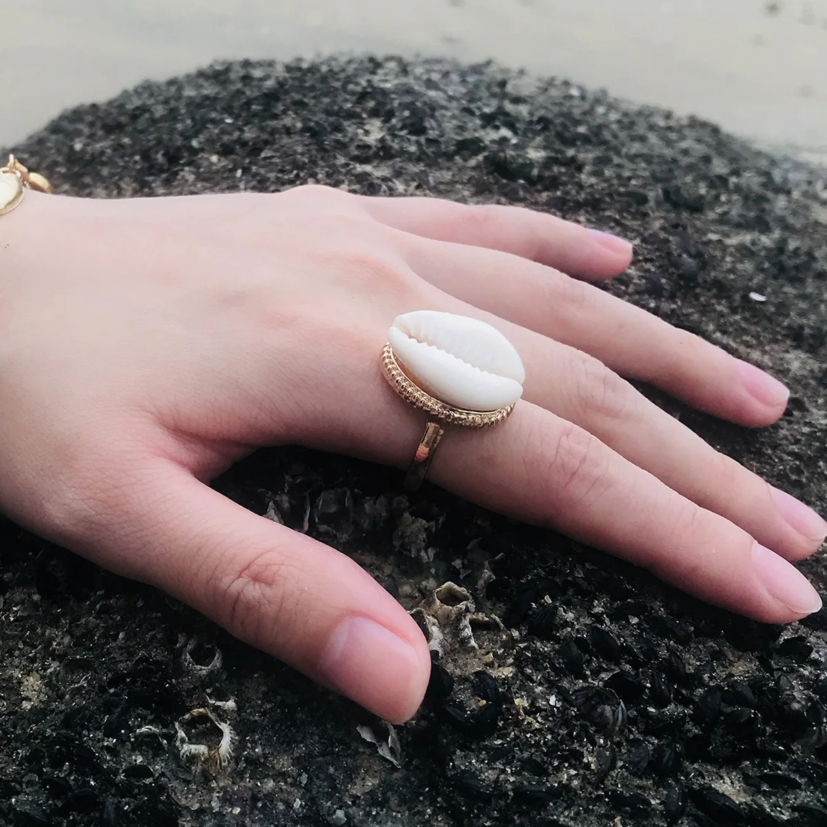 

Bohemia Shell Rings For Women Gold Ring Jewelry Year Ring Valentines Wholesale Lots Bulk Minimalist Rings Lucki Charm Ring