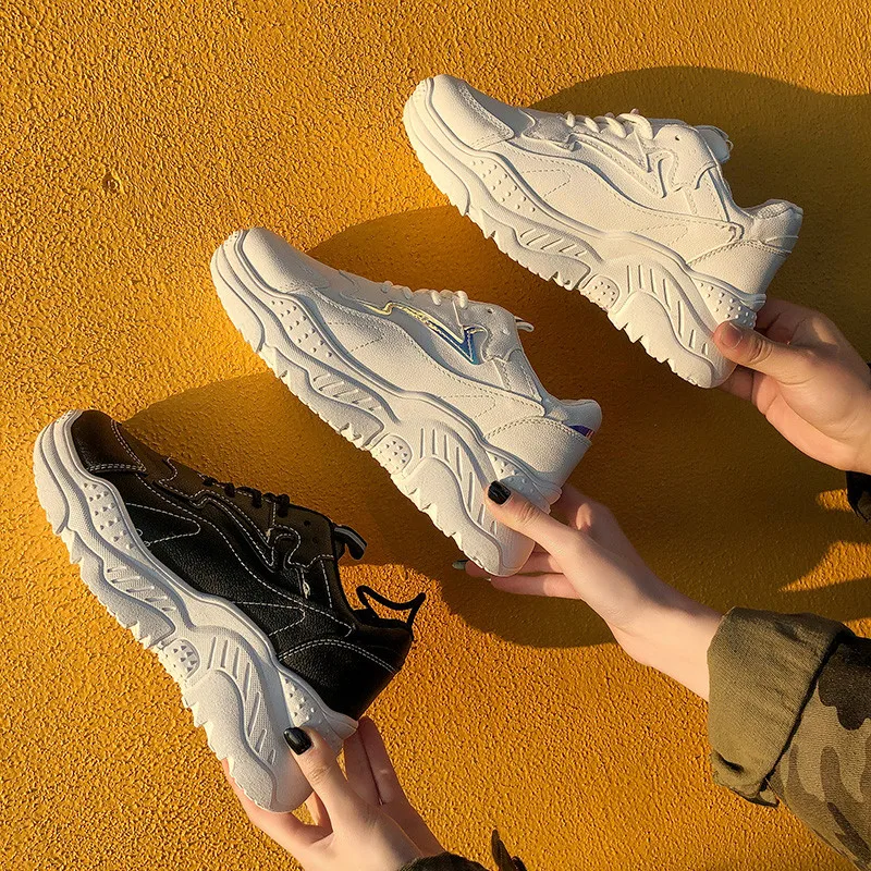 Женская спортивная обувь весна 2019 белые черные ремешки из искусственной кожи