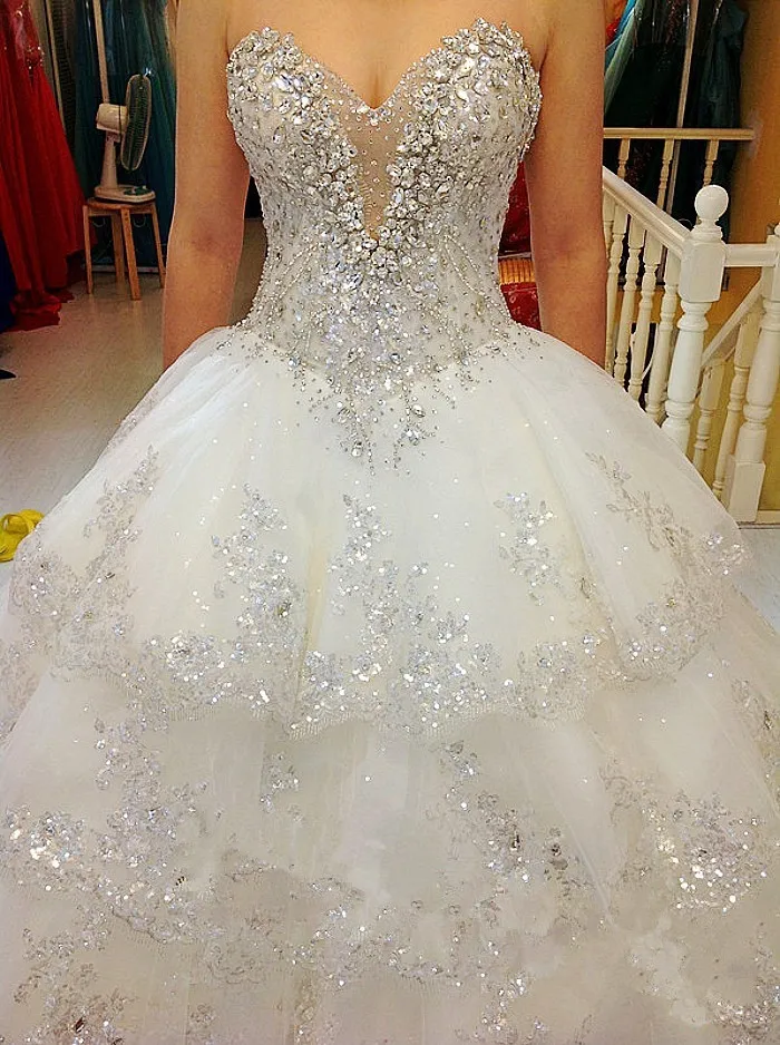 Luxurious Wedding Dresses Ball Gown Sweetheart Fluffy Lace Beaded Crystal Diamond Big Train Bridal Gowns 100% Real Photo QB11S