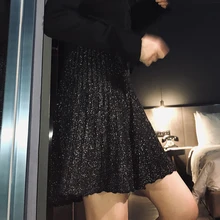 Зима Осень Высокая талия серый люрекс плиссированные вязаные мини юбки для женщин корейская мода черные блестящие трикотажные длинные юбки для дам