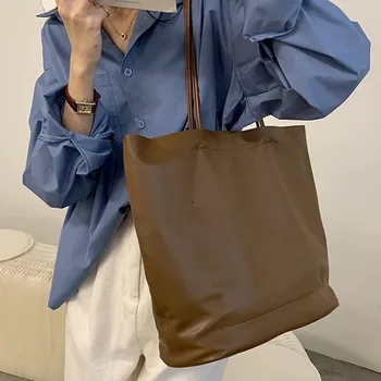 

2020 Large Capacity Commute Shoulder Bag Korean Fashion Solid Color Travel Pack Women Shopping Package Casual C438