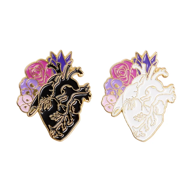 18 styles set pins Clown Homer Lisa enamel pin badges Yin and Yang Fish pins brooches Lapel Clothes bag Jewelry gifts for women set 9