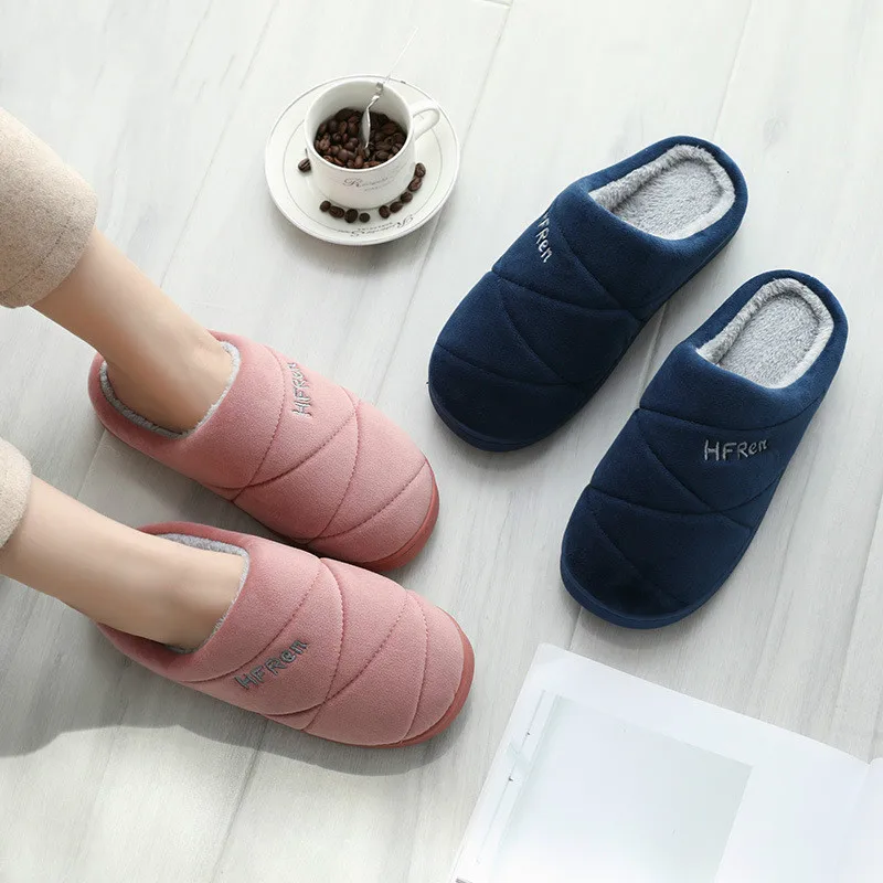 Zapatillas de felpa cortas para hombre y mujer, zapatos de algodón para invierno y Otoño, para dormitorio en casa