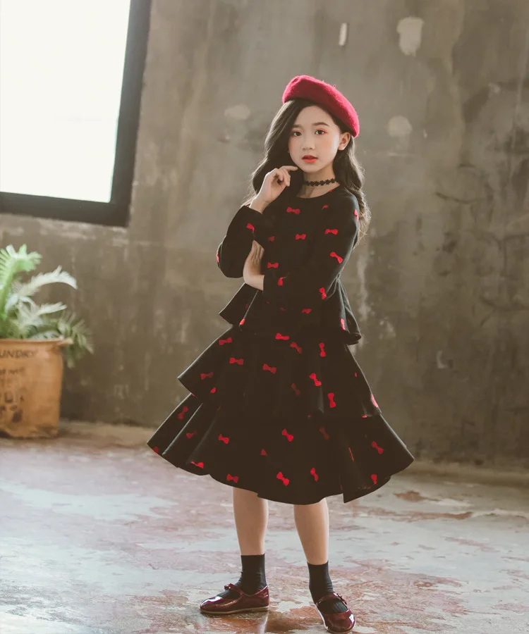new Autumn winter baby princess dress layered girls dress velvet embroidered bow Korean children fashion dress,#5339