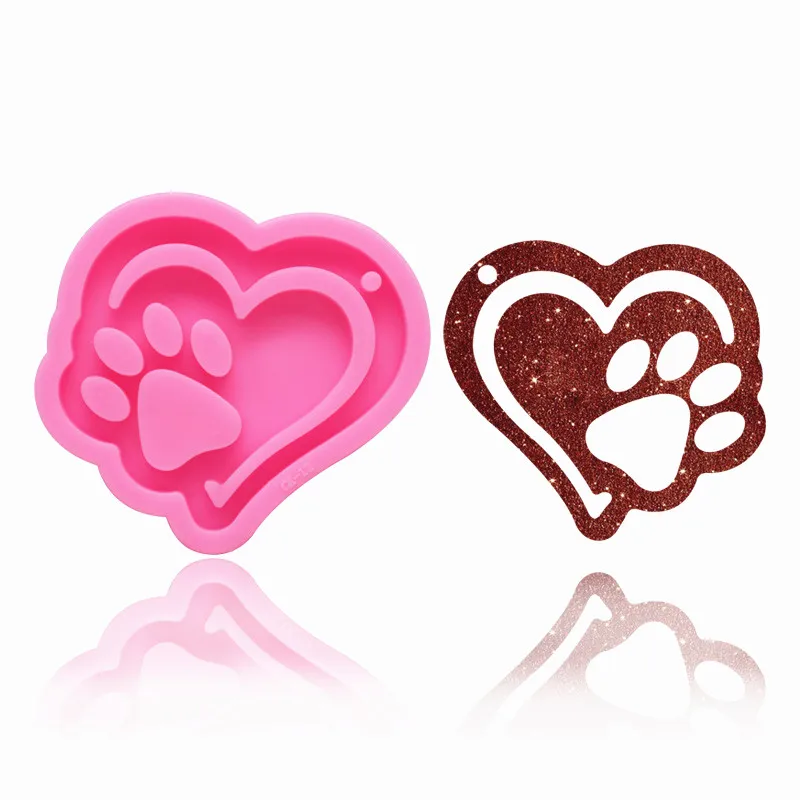 

Heart with Paw Silicone Baking Accessories 3D DIY Sugar Craft Chocolate Cutter Mould Cake Decorating Tool Silicone Bakeware