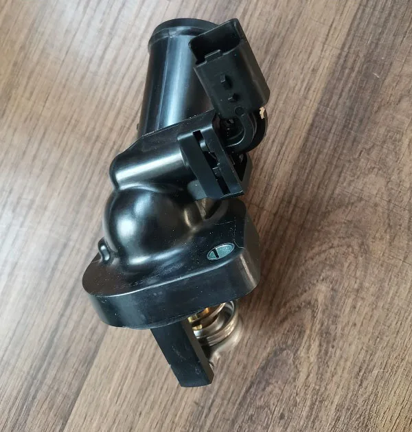 THERMOTEC Disco Condotto/Menabrida Per Innesto Elettromagnetico Compressore - Ricambio Auto