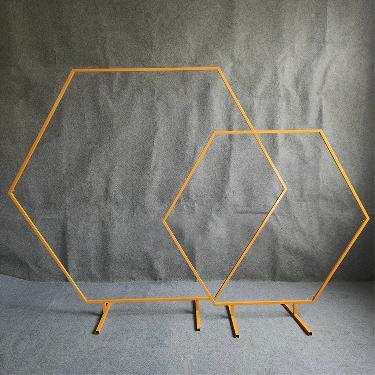 x4