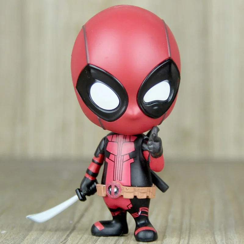 

Cute Hero Double Knife Car Mounted Deadpool Decoration Model Small Base Battle Rotating Garage Kit Decorations