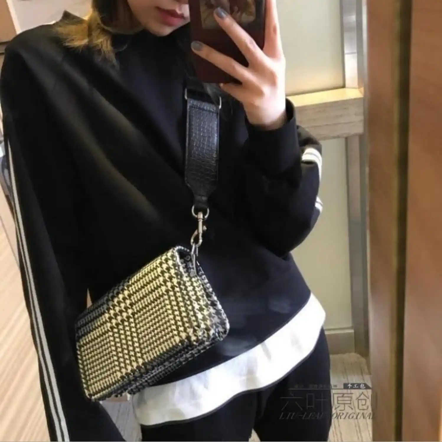 fluffy clutch bag black