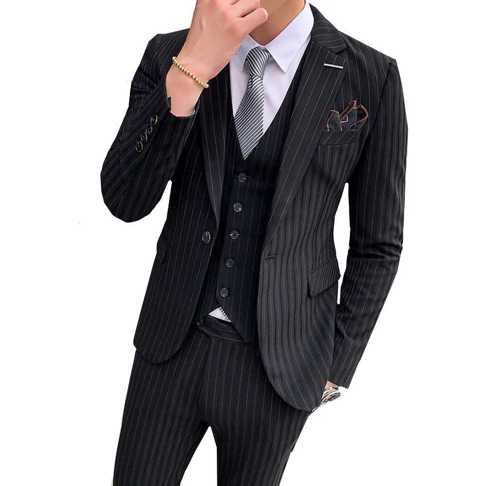 Мужской блейзер с коротким рукавом. Тонкий костюм. Тонкий костюм. Кастуну бурук. Элегантный костюм мужской.