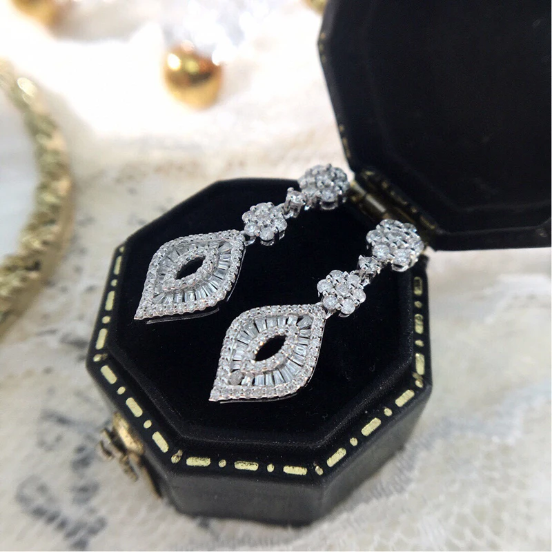 Aazuo 18K Pure Solid White Gold Real Diamonds 0.70ct Luxury Special-Shaped Drop Earrings Gift For Women Engagement Party