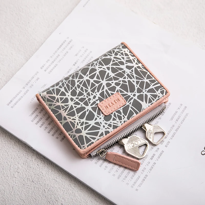 2020 New women's wallet small print fold wallet zipper short ladies money bag functional card holder coin purse carteira feminin 2020 New women's wallet small print fold wallet zipper short ladies money bag functional card holder coin purse carteira feminin