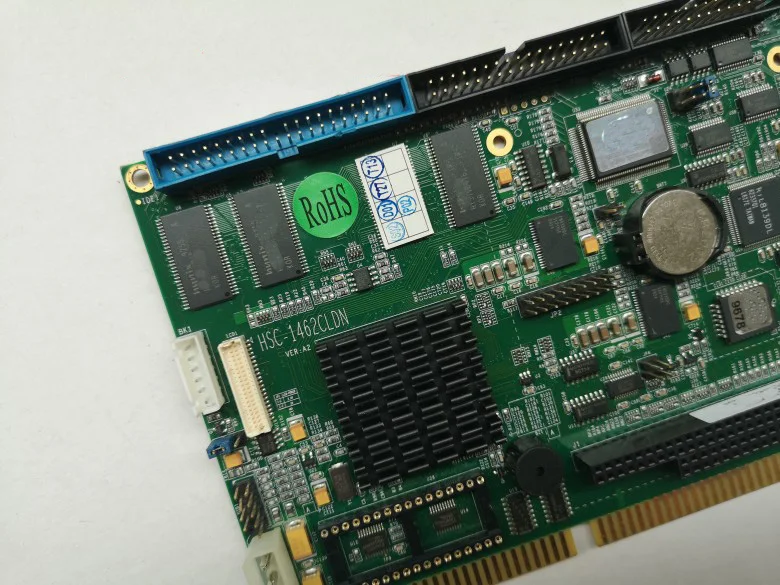 Материнскую плату IPC HSC-1462CLDN
