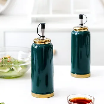 

High quality kitchen supplies Condiment Bottle green ceramic oil pot soy sauce vinegar bottles honey pot seasoning bottle