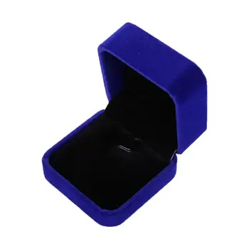 

Hot 1Pc Squre Pendant Necklaces Box Velvet Choker Organizer Holder Jewelry Case