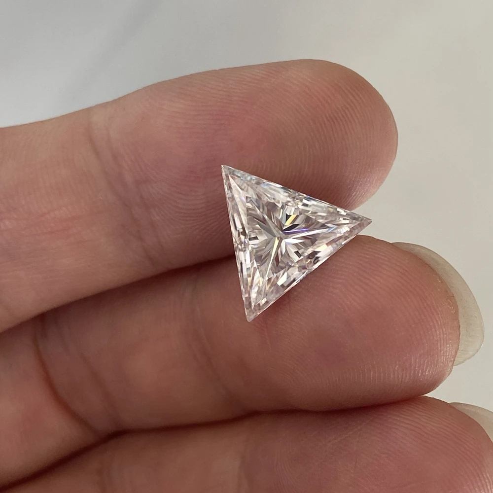 2 Carat Triangle Shape White D VVS 8x8mm Lab Grown Moissanite Diamond Fashion Woman Necklace Gemstone