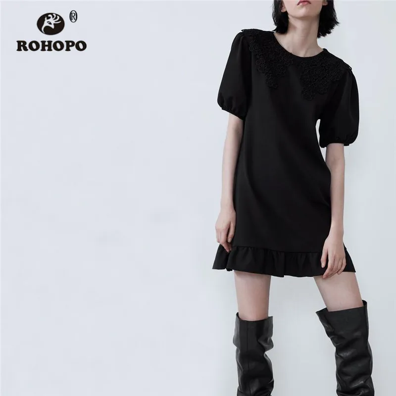 ROHOPO круглый воротник Черное мини-платье короткий рукав топ пэчворк кружево