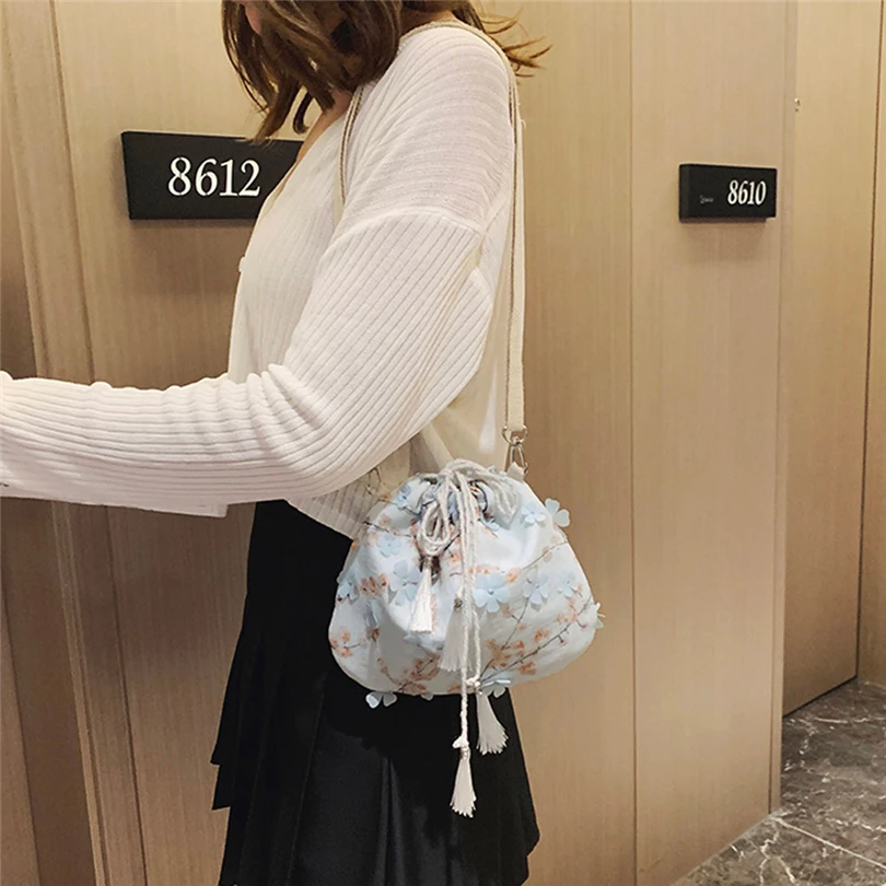 18 - CWN90629461_0921598464314395372