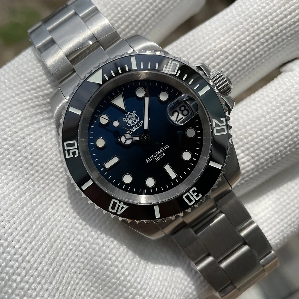 おしゃれ Steeldive 男性用自動ダイバーズウォッチ 300m 機械式 未定義 高級 発光 ファッショナブル C3 Nh35 買い物代行 Pnlp Sn
