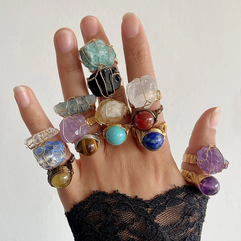 Кольца с кристаллами обтянутые проволокой Женское кольцо лечебным камнем рейки