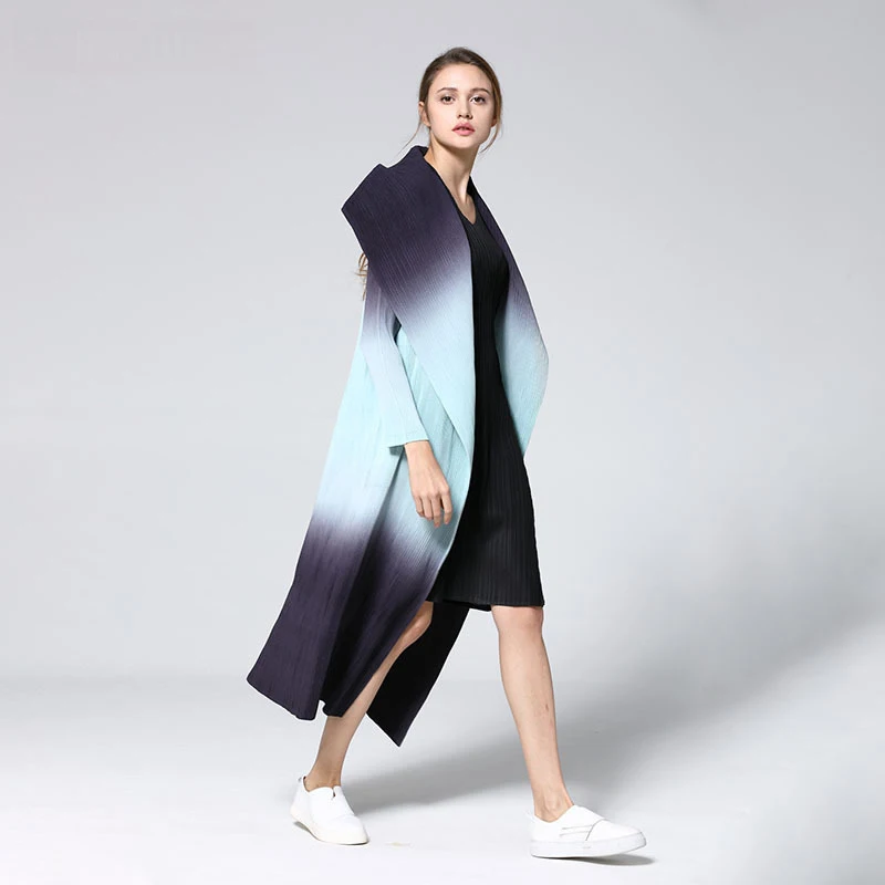 

LANMREM 2019 New Fashion Pattern Pleated Leisure Long Sleeve Cardigan Large Lapel Gradient Color Slim Women's Trench Coat AD048