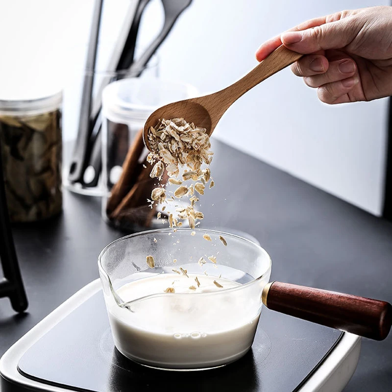 

European Style Transparent Can Be Heated By fire High Borosilicate Glass pot With Wooden Handle Milk Porridge Soup Noodles pot