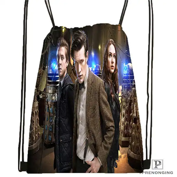 Drawstring Backpack Индивидуальная походная сумка на шнурке с изображением Питера-капалди-доктора-кто, милый рюкзак для детей(черная спинка) 31x40 см#2018612-01-12 - Цвет: Drawstring Backpack