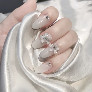 

Cream white pure color with Gardenia pattern 3d fake nails Japanese cute lady full nail tips Middle-long bride false nails