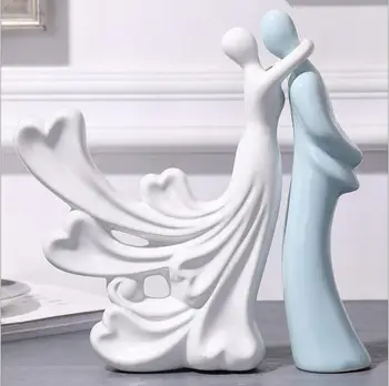 

New Modern Creative Ceramic Soulful hug Wedding Gift Porcelain Dancing Lovers Couple Ornaments Home Furnishing Decoration Crafts