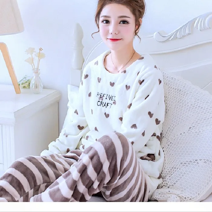 Sleepwear women winter Pajama Sets for Female Soft Thick Cute Cartoon Flannel Sleepwear Tops+Warm Pants Home Clothes Mujer 2pcs - Цвет: baitaoxin