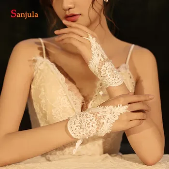 

Wrist Length Short Bridal Gloves Fingerless Special Lace Shape Wedding Gloves Women Formal Occasion Gloves G85