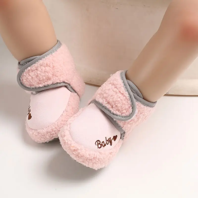 

Unisex Baby Shoes 0-18M New Spring Winter Love Pattern Decoration Velvet Warm Cute Toddler Shoes Boots lovely Toddler Shoes