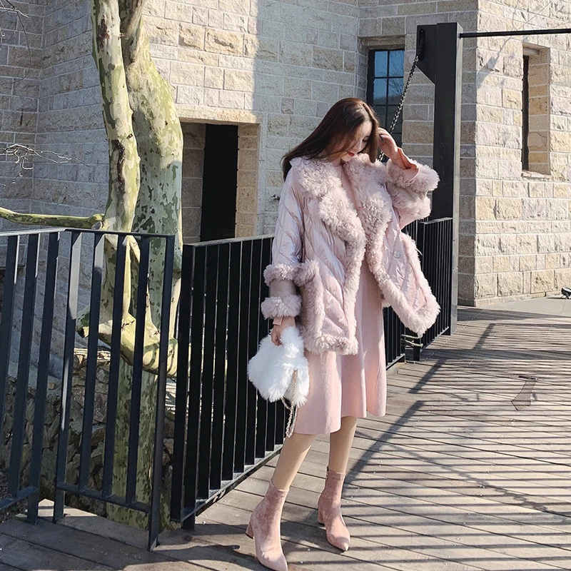 Элегантная розовая Зимняя женская куртка с меховым воротником, модная шерстяная утепленная парка из овечьей шерсти, теплое пуховое хлопковое зимнее пальто, длинная парка