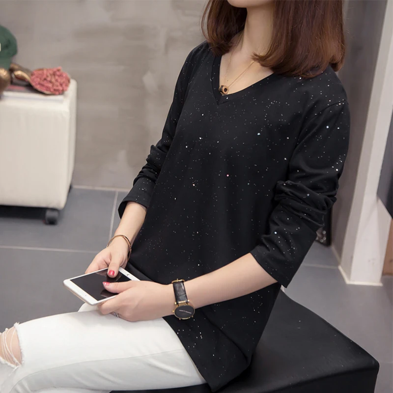 Ceny Plus rozmiar kobiet ubrania 2019 moda jesień lśniące koszulki koreański luźne V Neck t shirty z długim rękawem topy koszulka oversized Shirt