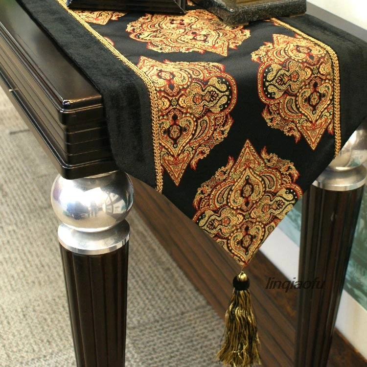 

Classic luxury two-headed tassel Table flag, tablecloth, bed towel Tablecloth fabric