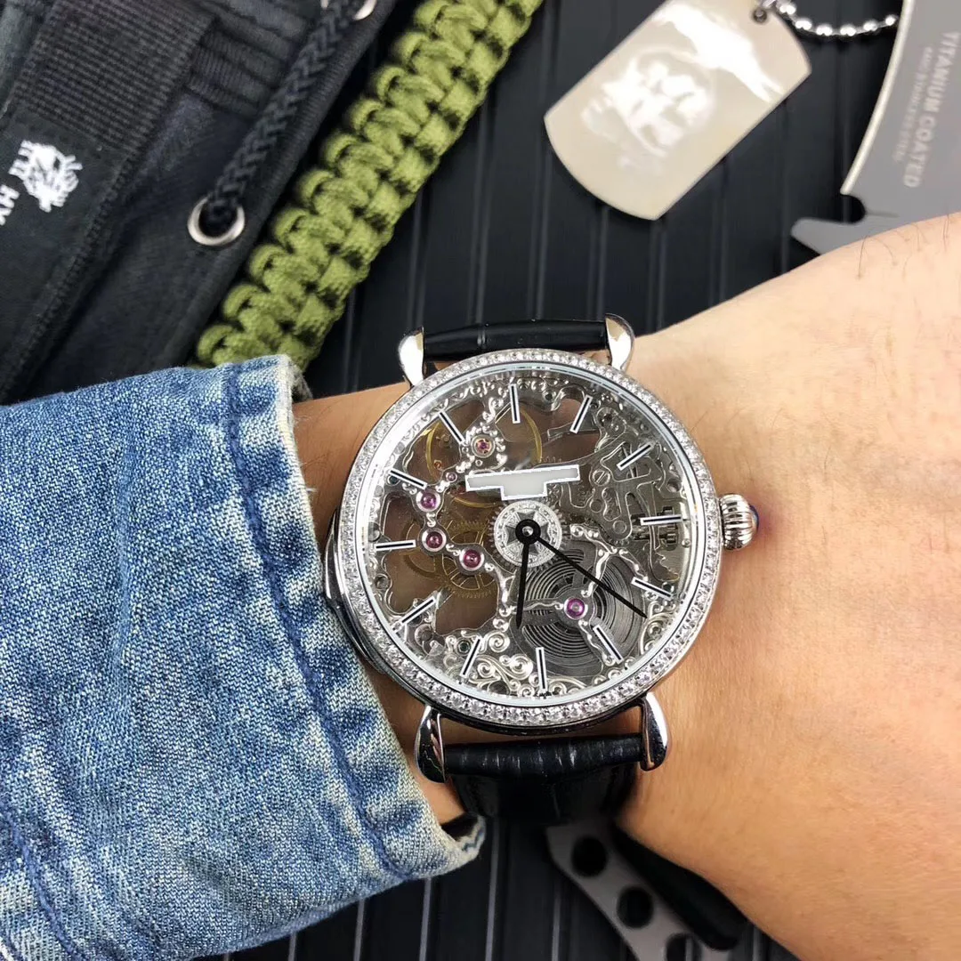 

WG0947 Mens Watches Top Brand Runway Luxury European Design Automatic Mechanical Watch