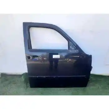 

RIGHT FRONT DOOR DODGE NITRO