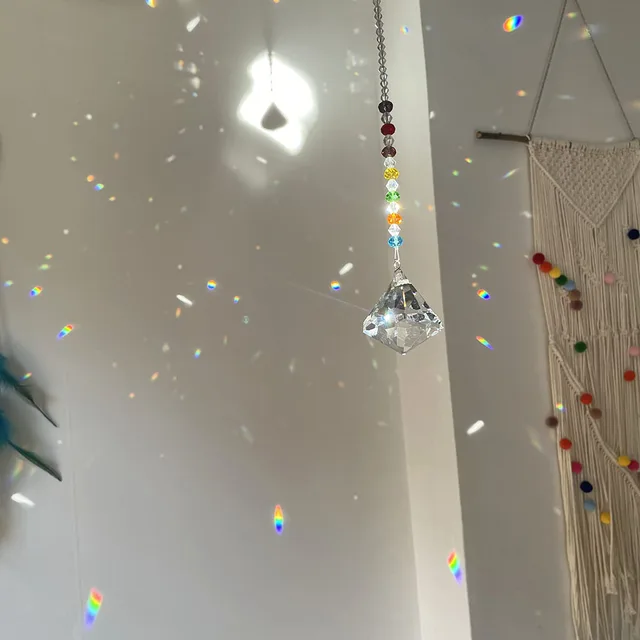 40 Mm -Es Kristályprizmák Ablakokat Lógó Üveg Medál Fengshui Gyógyító Napsütő Csakra Szivárványkészítő Hálószoba Kert Dekoráció - Image 6