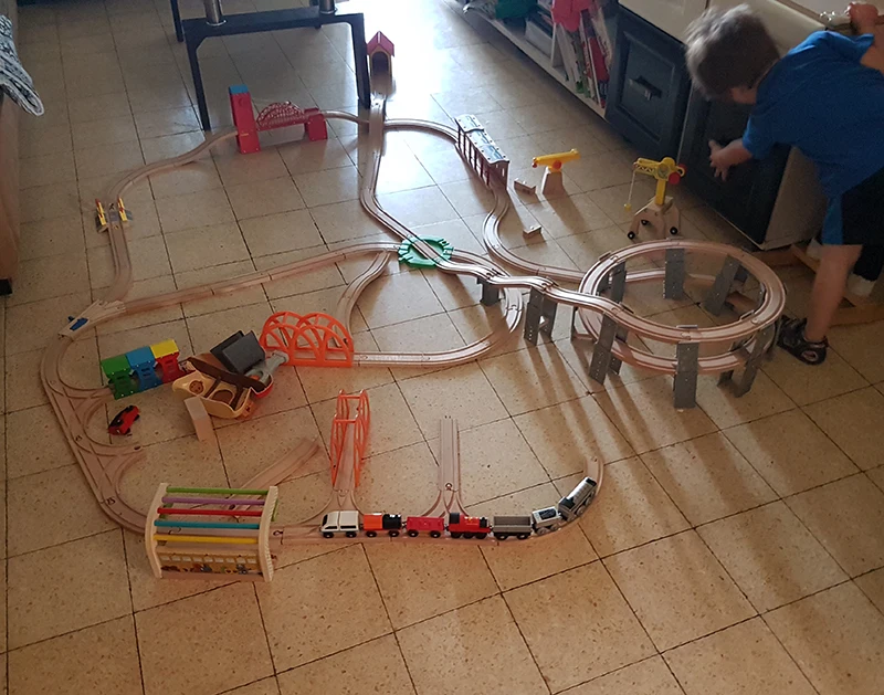 HTB1nDeNkyMnBKNjSZFoq6zOSFXa3