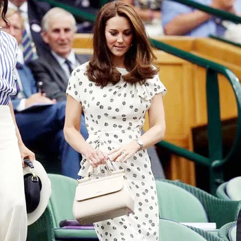 

The Duke and Duchess of Cambridge Same Amoi High Waist Tube Dress Pleated Polka Dot White Printed Slim Slimming Step Dress