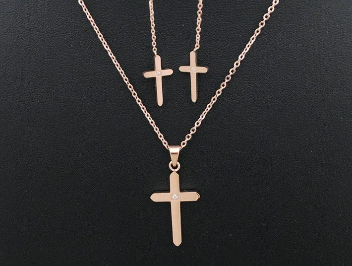 

Hot Sales Stainless Steel Cross Shelf Three-piece Set Fashion And Personality Diamond Set Titanium Steel Necklace Vertical Penda