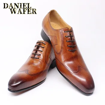 

Luxury Handmade Oxford Leather Men Casual Dress Shoes Office Business Wedding Lace up Patchwork Wingtip Brown Black Formal Shoes