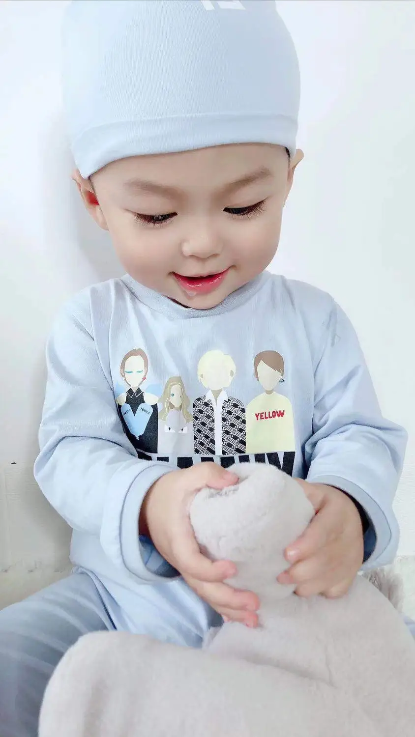 

High-End Customized 100% Cotton Baby Rompers+Caps +box Sets Super Quality Infants Clothes as Gifts Newborn Girls Boys