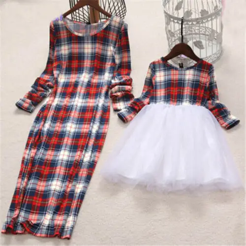 Семья подходящая друг к другу одежда для матери и дочери платье Детские клетчатые платья для девочек