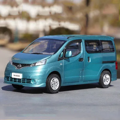 Diecast 1:18 Nissan NV200 Commercial Vehicle MPV Alloy
