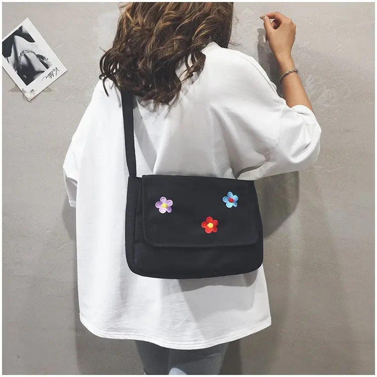 

Brand New Women Messenger Flap Bags Flower Canvas Fashion Youth Girls Purse Women's Shopping Shoulder Bags Summer Crossbody Bags