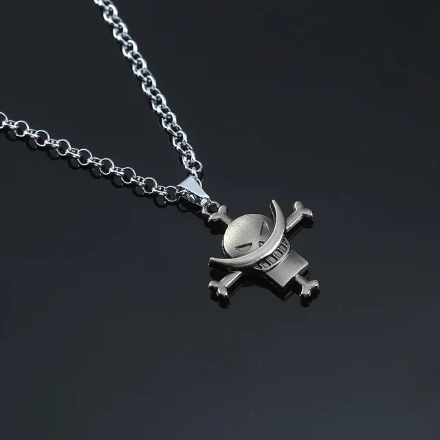 Anime One Piece Metal Necklace Luffy Ace Pirate Skull Hat Pendant Chain Choker Man Cartoon Necklaces Charm Jewelry Collar Gift guyin culian