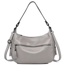 

WR Designer Women Shoulder Bag Genuine Leather Crossbody Bag Small Size Cow Leather Handbag with Tassel Leather Purse